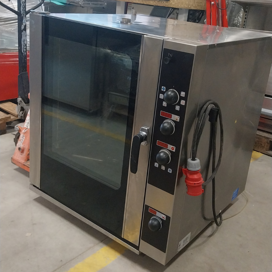 Piec konwekcyjno-parowy